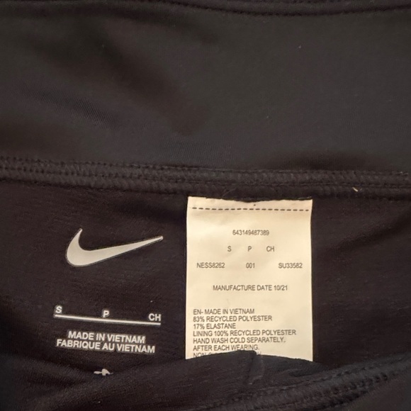 Nike Women's Athletic swim bottom Black Shorts NWT S - Picture 4 of 7